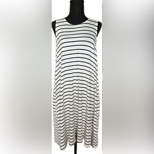 Melrose & Market A-line Ivory and Navy stripe Midi Dress with side pockets. NWT